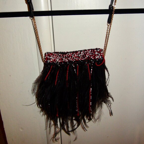 NWOT Valentino Garavani Ricamo Mini Beaded Feather Evening Shoulder Bag - Picture 6 of 10